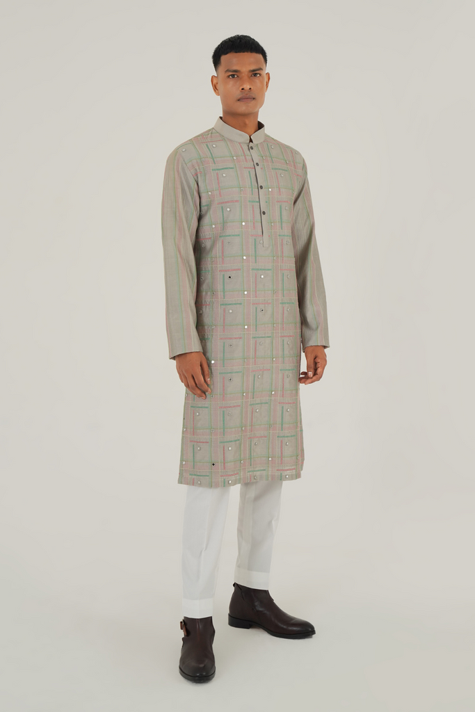 GEOMETRIC EMBROIDERY KURTA SET WITH MIRROR WORK