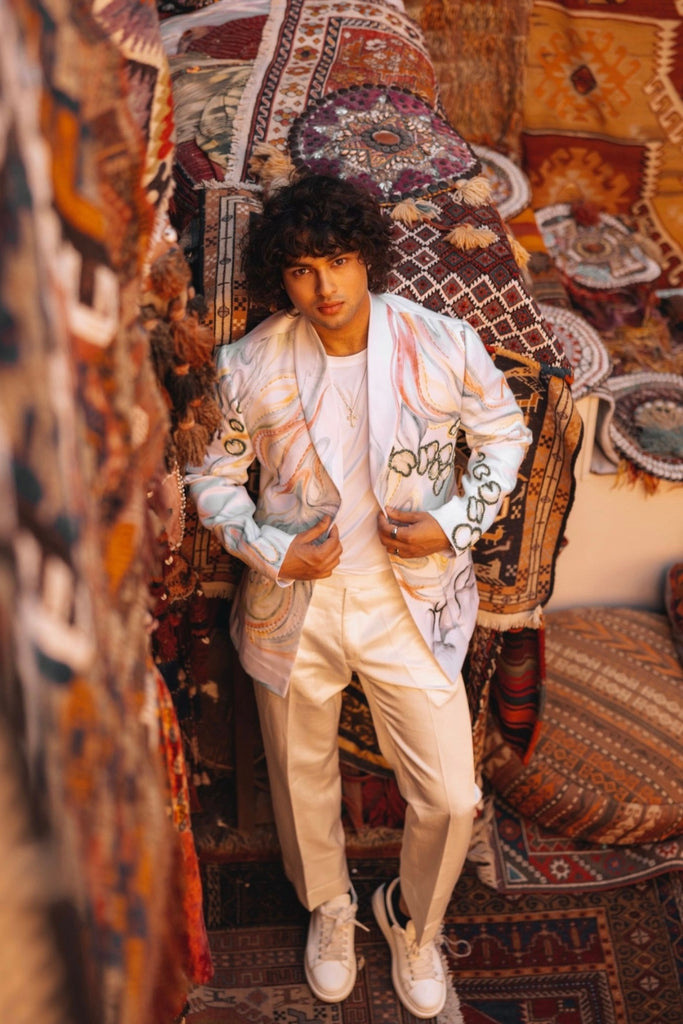 THE WATER LILY CONCEPT LOOK