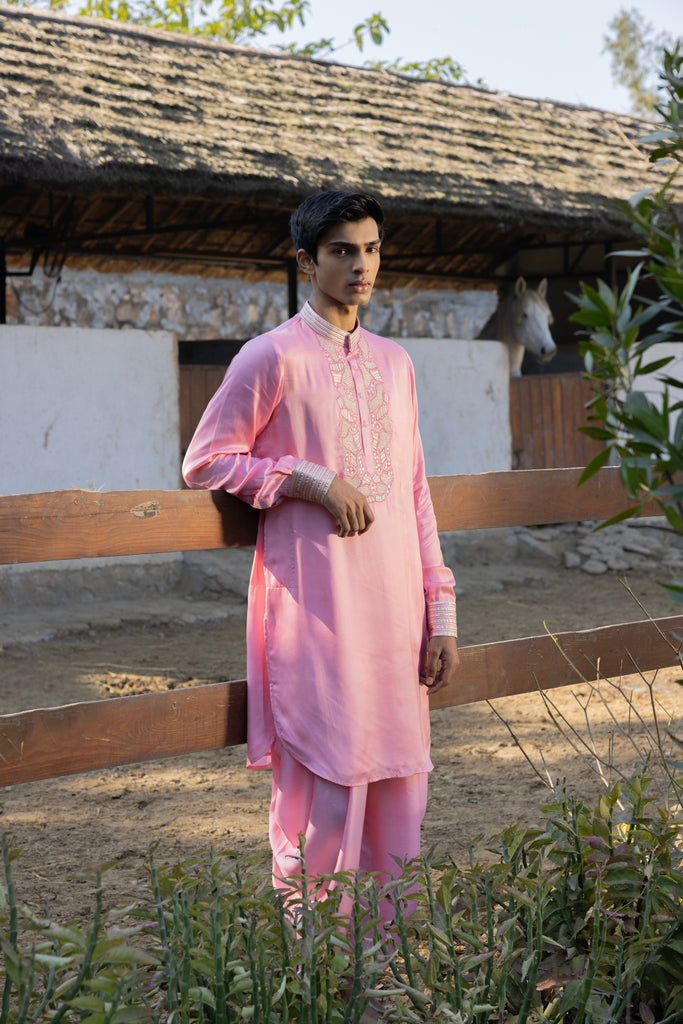 MASOOM GULAABI KURTA SET