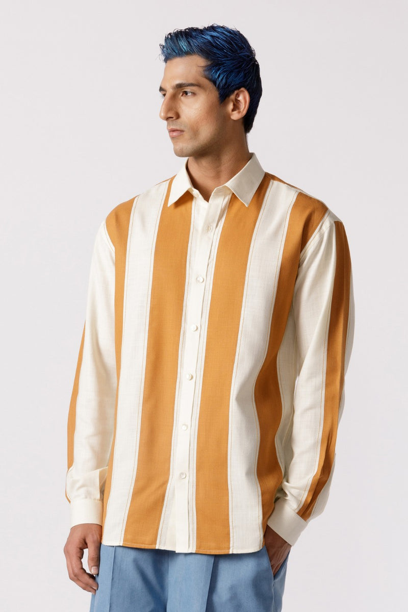 LINEAR CUT AND SEW STRIPED SHIRT