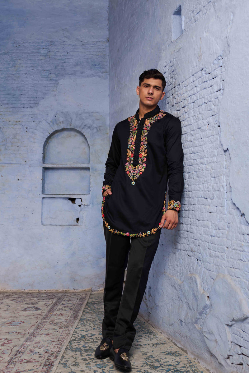 BLACK MAHARAJA KASHMIRI KURTA