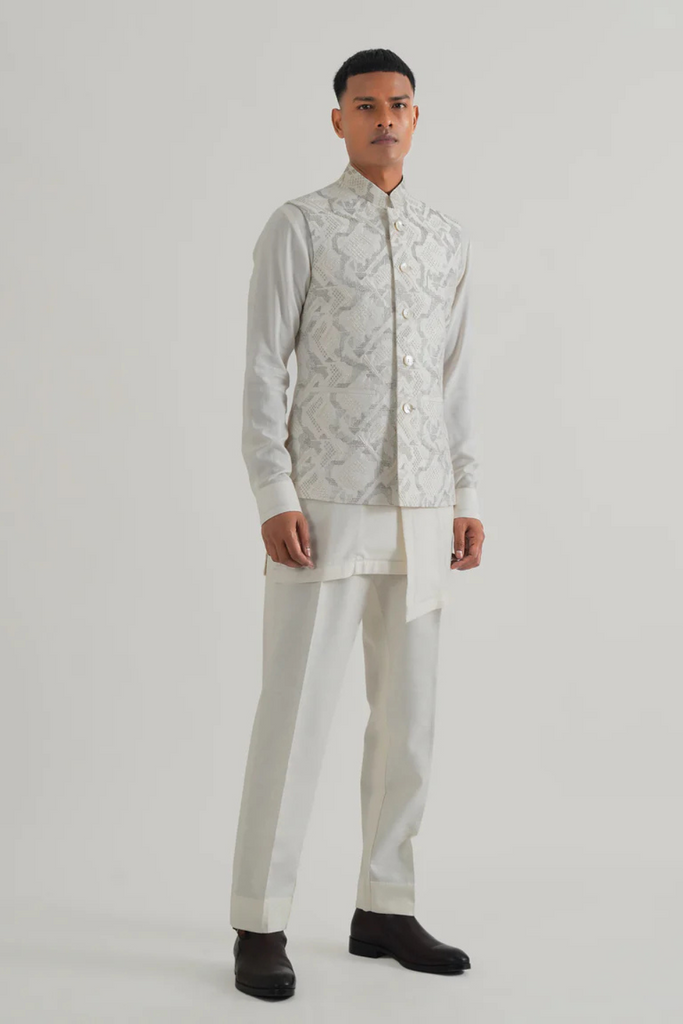 CRISS CROSS EMBROIDERED JAWAHAR JACKET