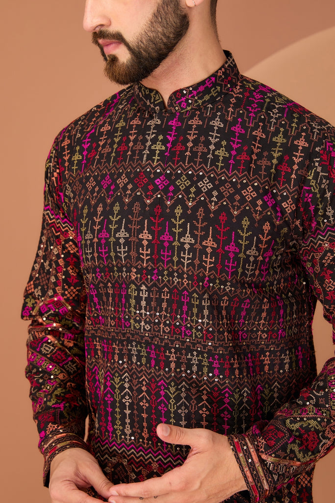 BLACK KASHMIRI EMBROIDERED KURTA WITH INTRICATE MULTI-THREADWORK