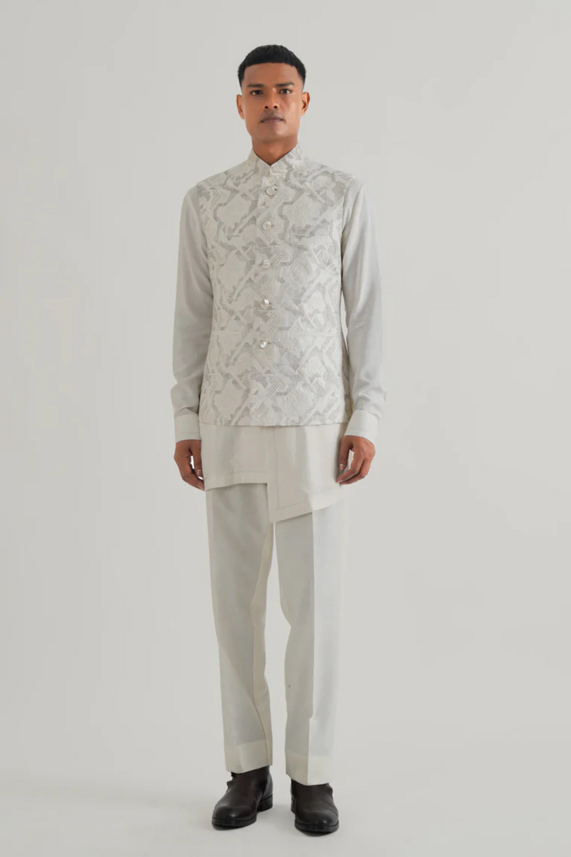 CRISS CROSS EMBROIDERED JAWAHAR JACKET