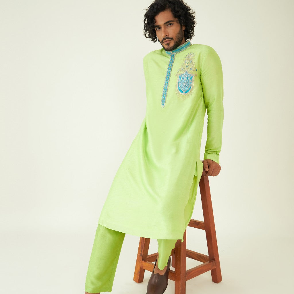 PARVEZ KURTA SET