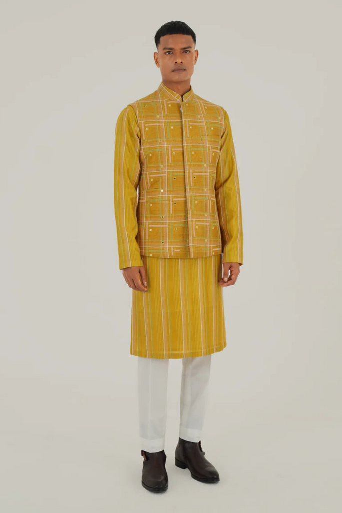 GEOMETRIC EMBROIDERED JAWAHAR JACKET WITH MIRROR WORK