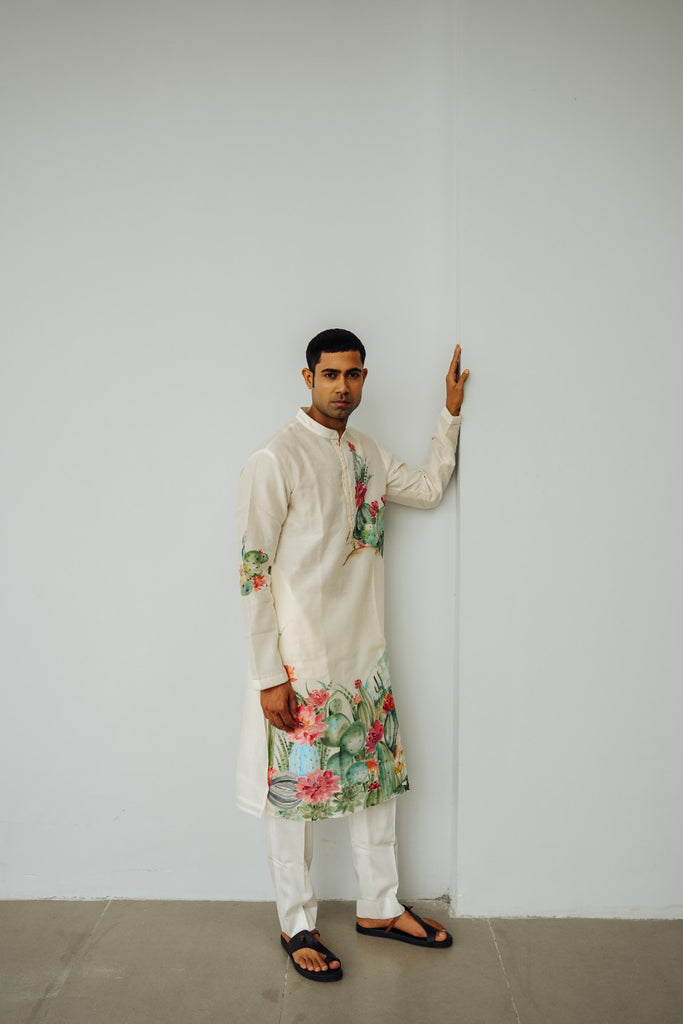 IVORY CHANDERI HAND PAINTED KURTA SET