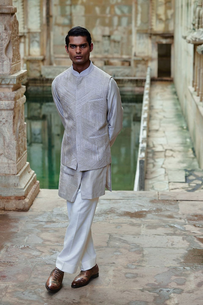 EMBROIDERED FRONT OPEN JAWAHAR JACKET