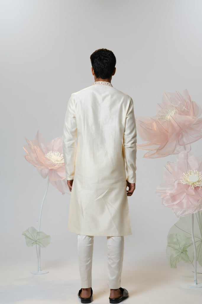 GOLD ORNATE KURTA SET