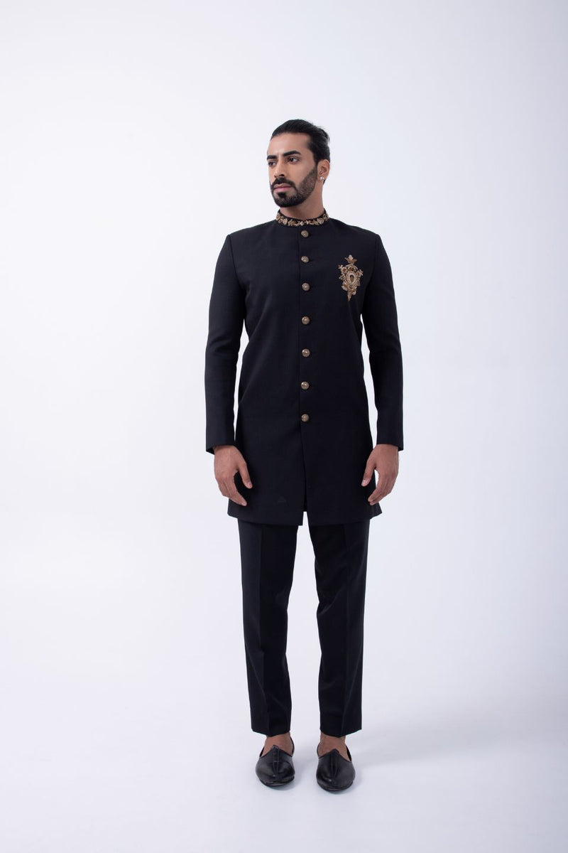 BLACK GOLDEN EMB MOTIF BANDGHALA SET