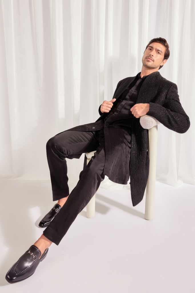 COLLARLESS OPEN ACHKAN WITH UNDER KURTA AND SLIM PANT