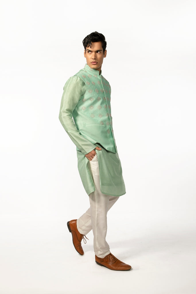 SEA GREEN HAND EMBROIDERED BUNDI WITH SEA GREEN HAND EMBROIDERED KURTA SET