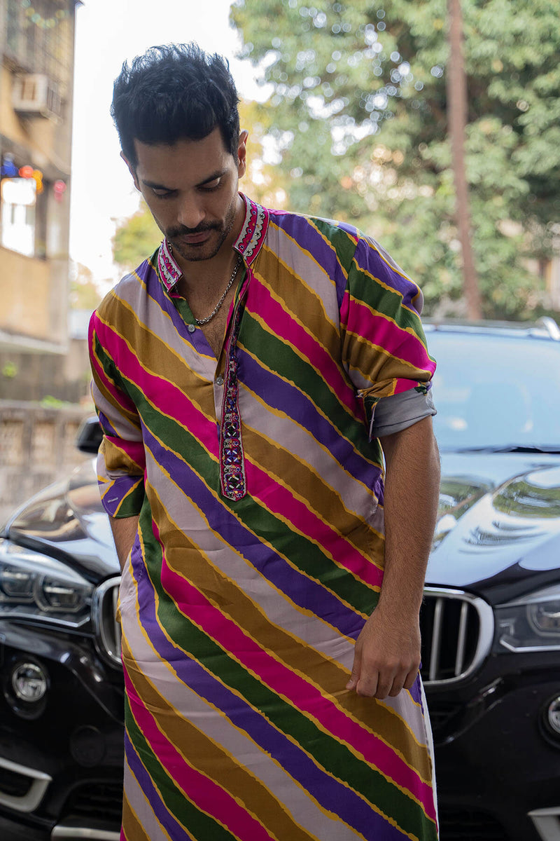 STRIPES PRINTED SATIN SILK KURTA