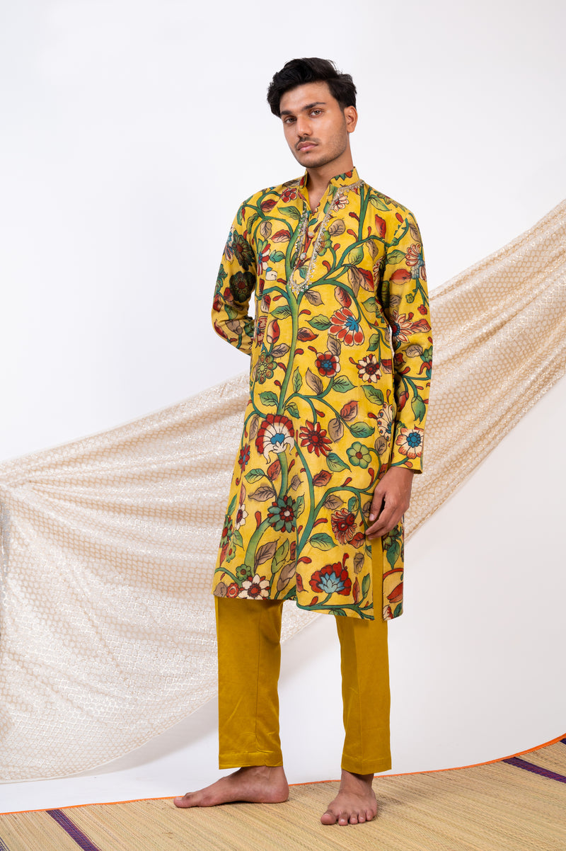 OAKRE-YELLOW HAND-PAINTED FLORAL KALAMKARI KURTA SET.