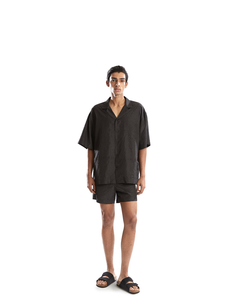 BLACK CAMP COLLAR HALF SLEEVES SHIRT