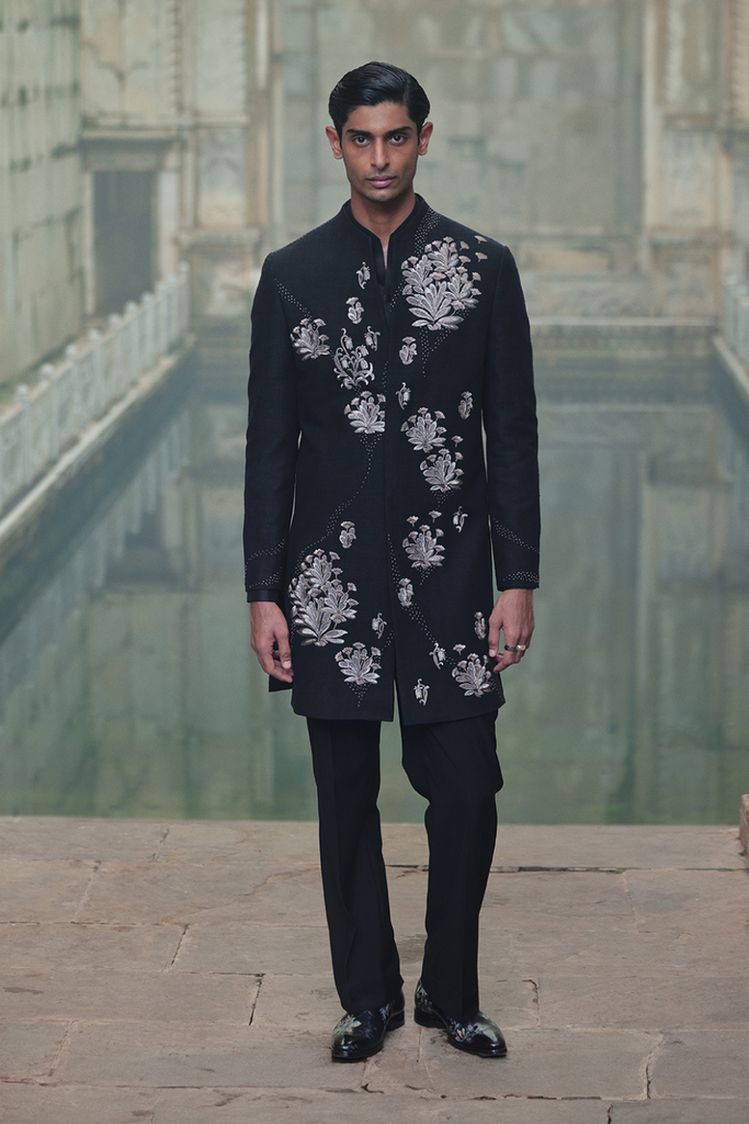 EMBROIDERED SHORT SHERWANI