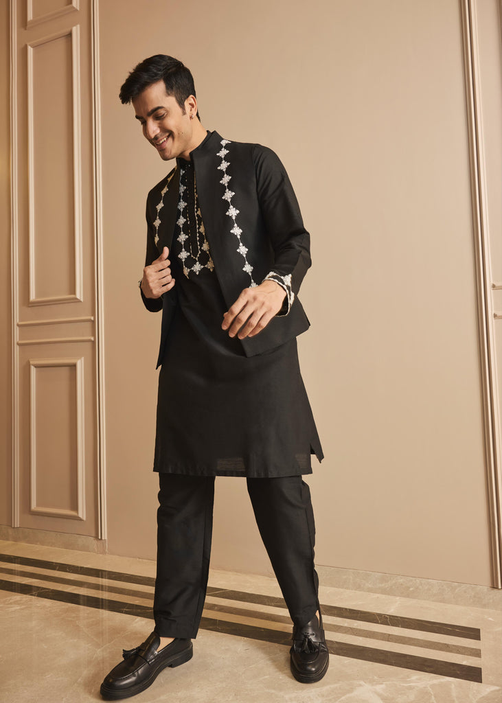 Black embroidered kurta pant set  1