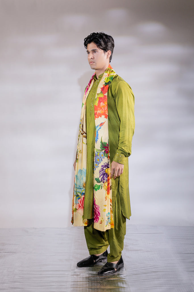 SHAFAQAT GREEN KURTA PAJAMA WITH PRINTED STOLE SET