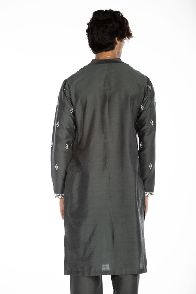 GREY EMBROIDRED KURTA SET