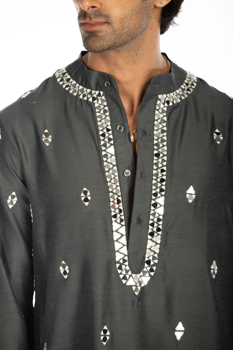 GREY EMBROIDRED KURTA SET