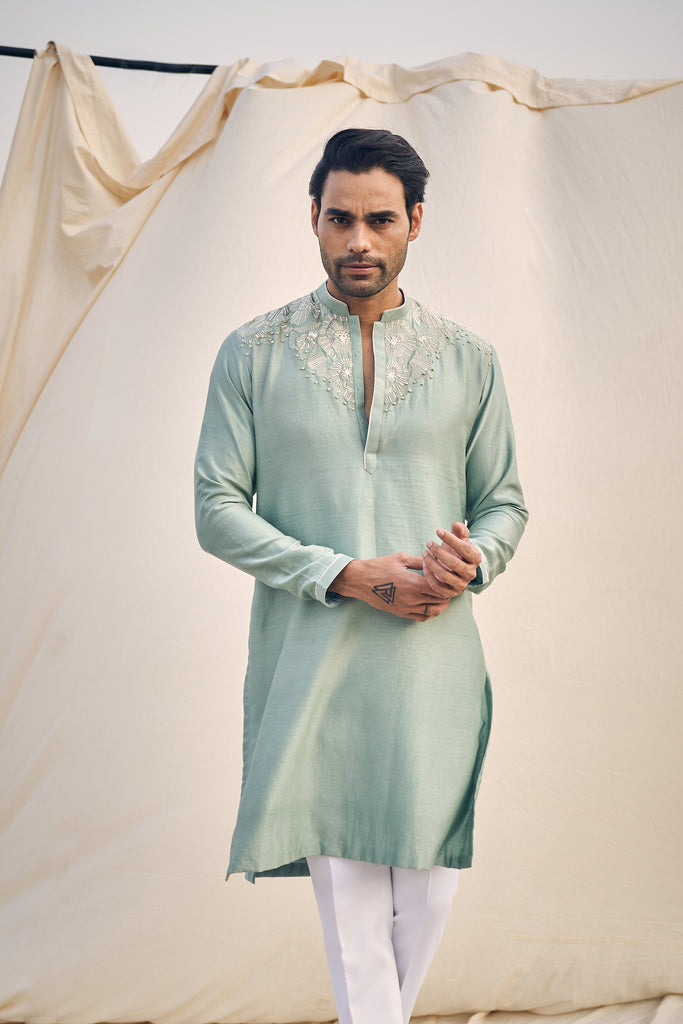 U LINE EMBROIDERY KURTA SET