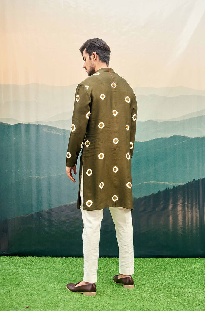 OLIVE GREEN KURTA SET WITH RING TIE-DYE MOTIFS AND RED LINE DETAIL