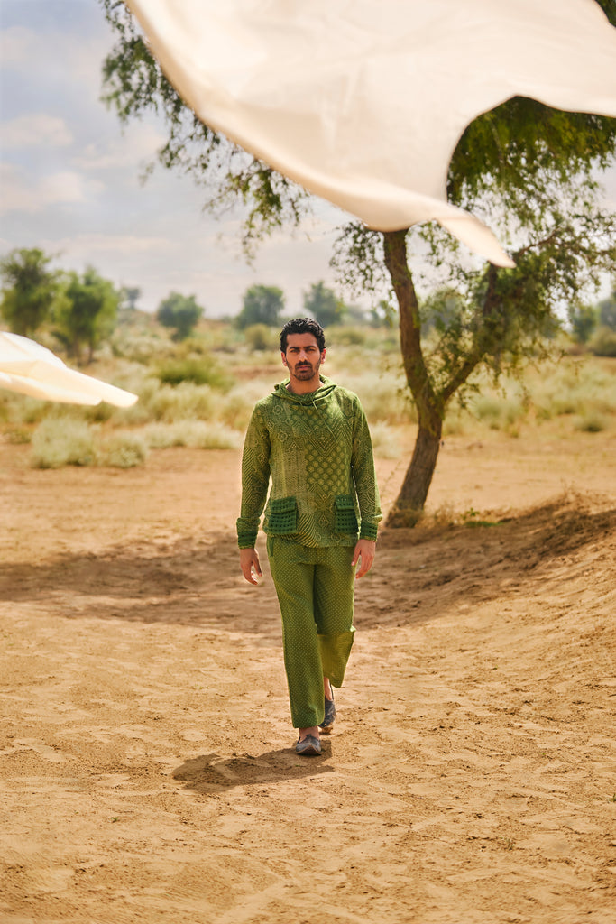 KACHA AAM BANDHANI HOODIE WITH PANTS
