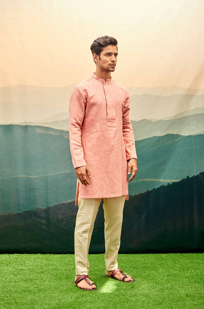 SALMON PINK KURTA SET WITH VERTICAL RED BAND ON BACK