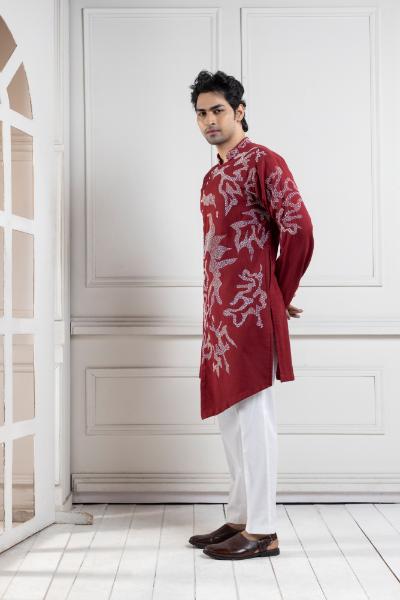 SCARLET VINE EMBROIDERED KURTA