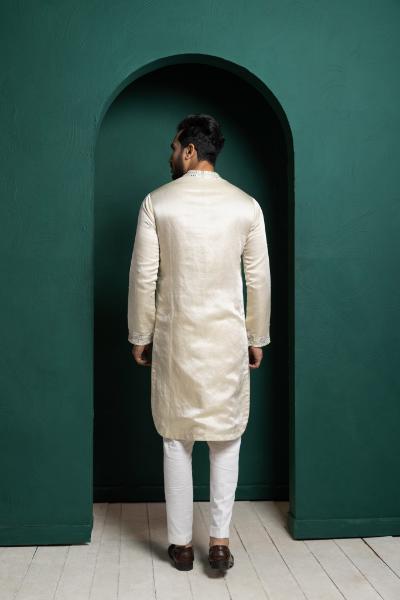 IVORY GRACE EMBROIDERED KURTA