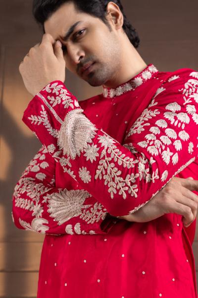 CRIMSON PALM GROVE EMBROIDERED KURTA