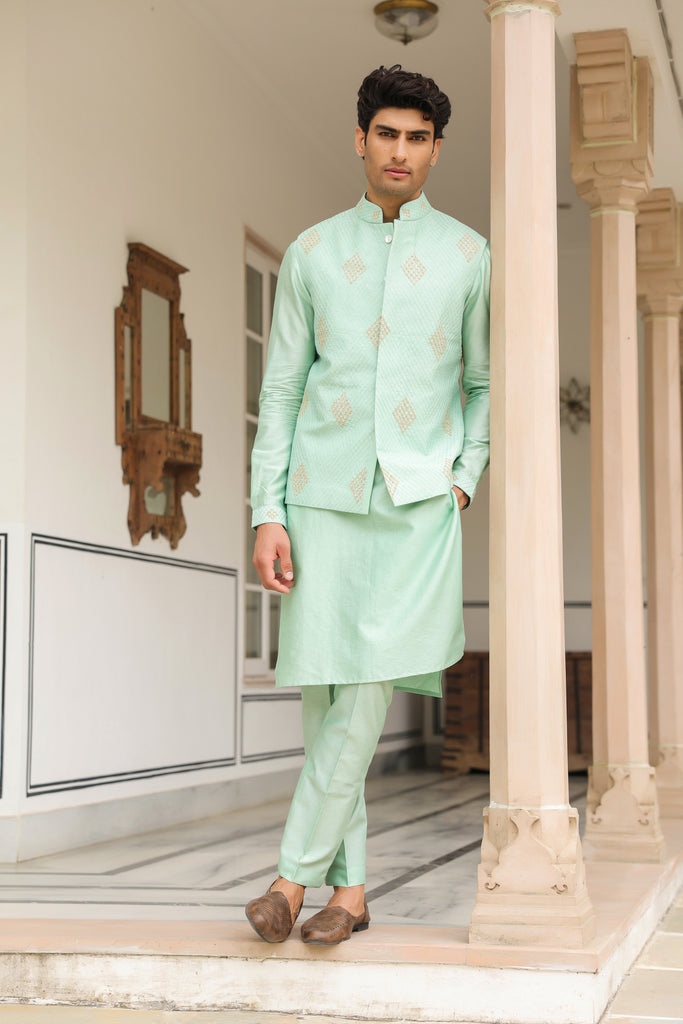 Gulzar Mint Green Geometric Threadwork Bandi Kurta Set