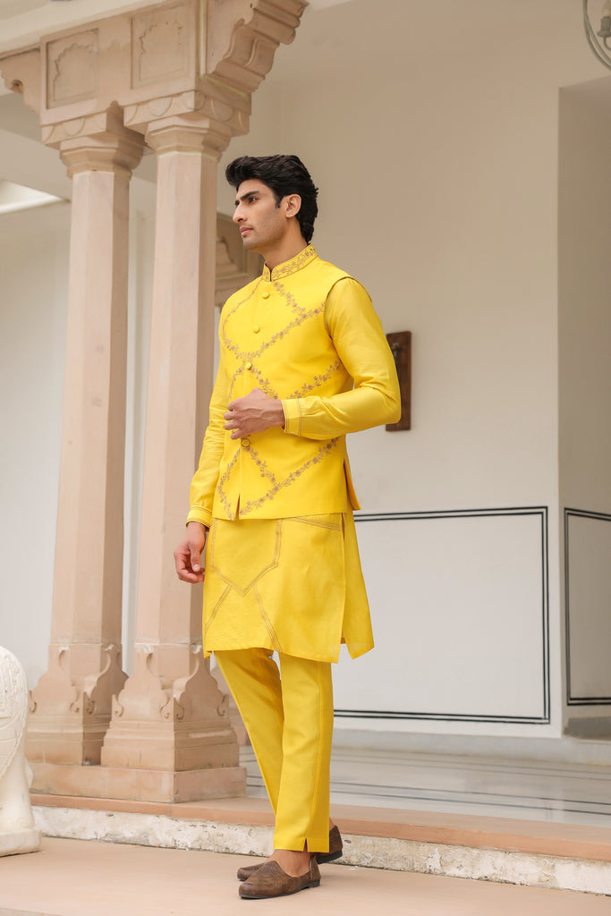 Gulzar Yellow Floral Geometric Bandi Kurta Set