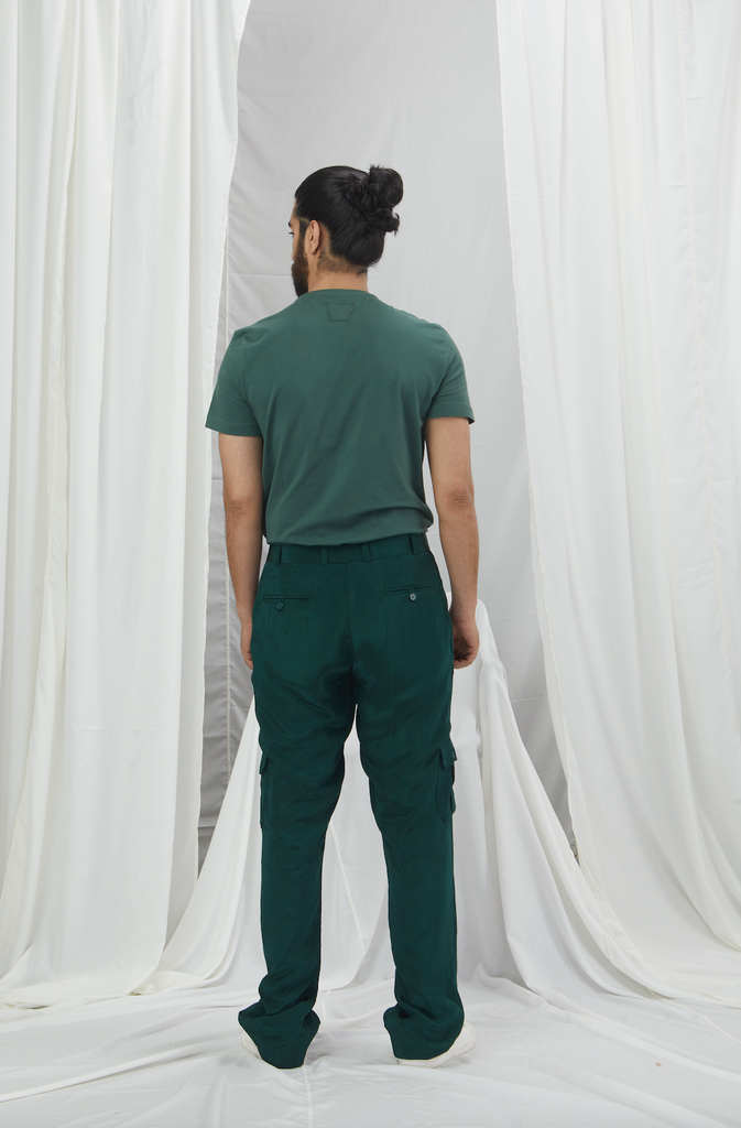 EMRALD EMBROIDERED TSHIRT