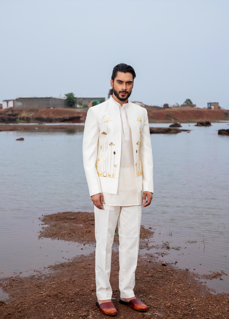 IVORY BLOOM JODHPURI SET