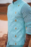 BLUE PINE BUNDI