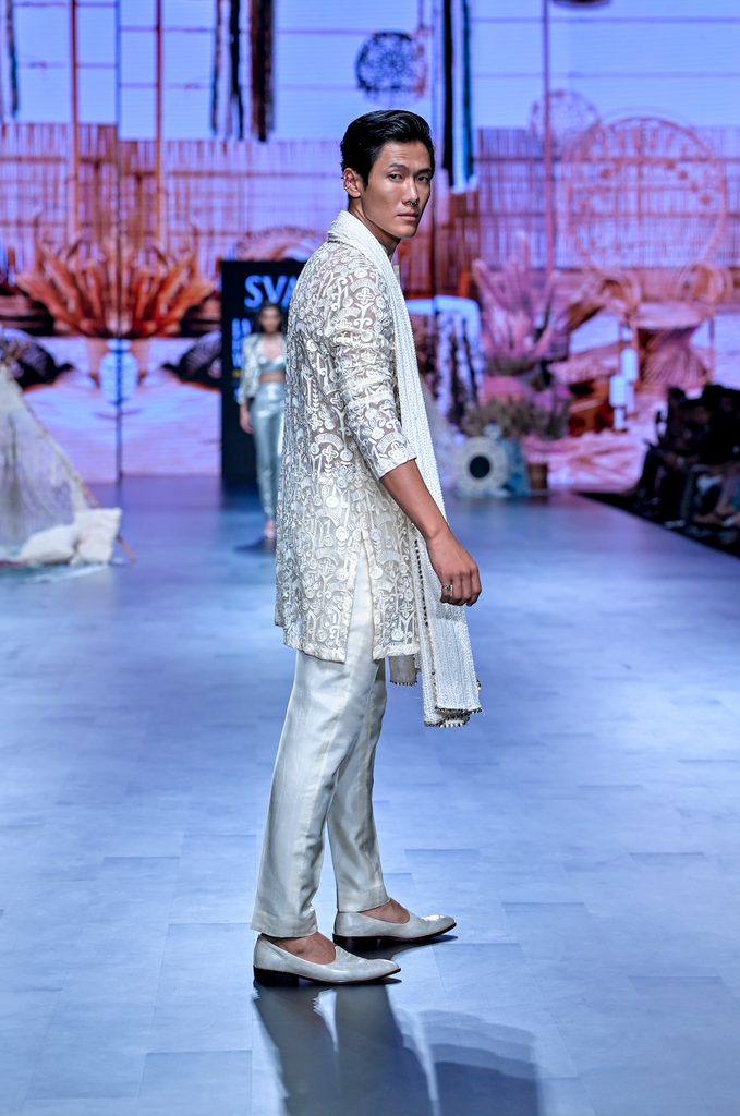 IVORY ORGANZA KURTA SET WITH DUPATTA