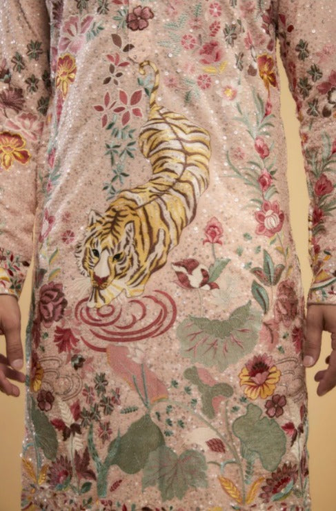 PEACH FLORA-FAUNA EMBROIDERED KURTA WITH INTRICATE MULTI-THREADWORK AND TONE-TO-TONE SEQUINS