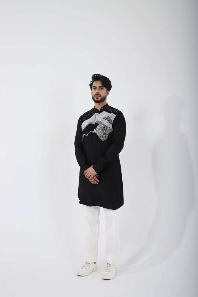 NOIR ECLIPSE KURTA SET