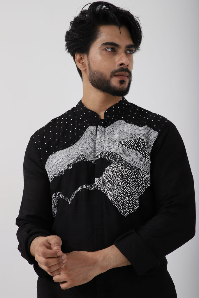 NOIR ECLIPSE KURTA SET
