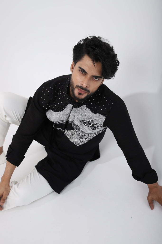 NOIR ECLIPSE KURTA SET