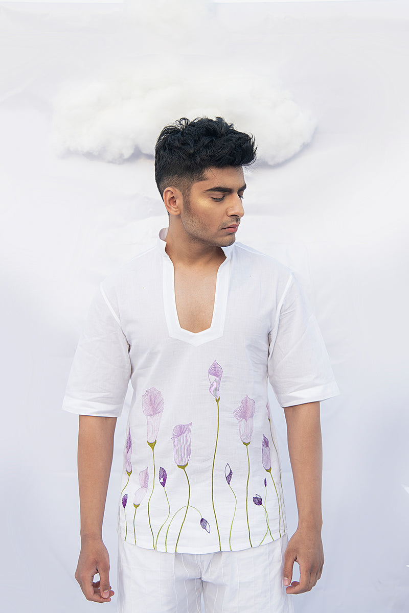 PURPLE CALLA LILY LINE SHIRT