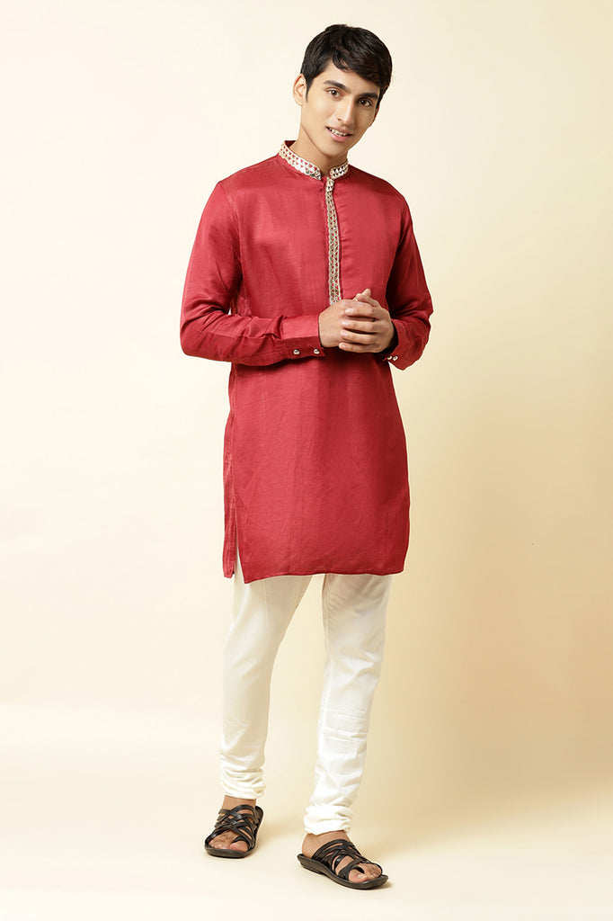 MAROON EMBROIDERED KURTA