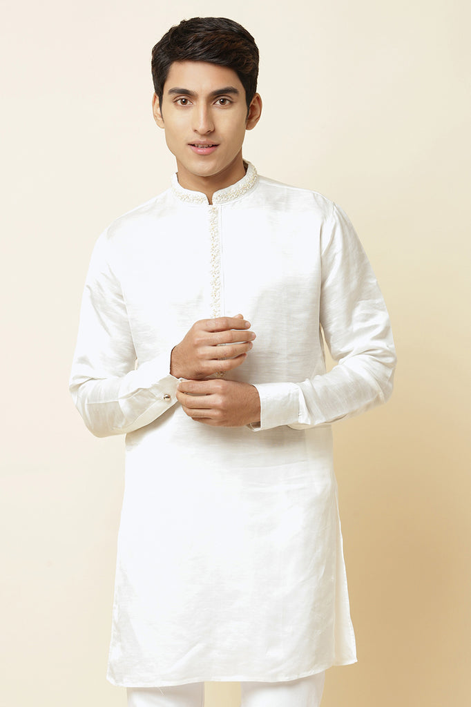 WHITE EMBROIDERED KURTA