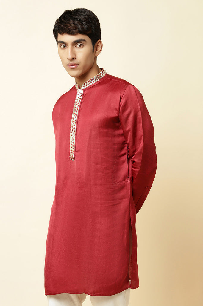 MAROON EMBROIDERED KURTA