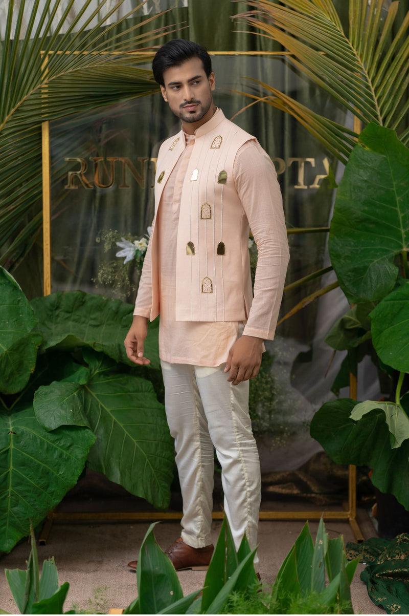BLUSH PINK BOLD GOLD KHIDKI EMBROIDERD BUNDI
