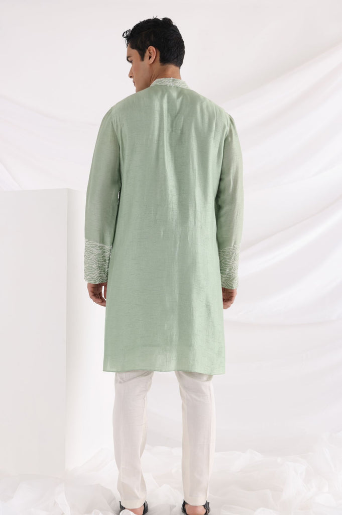 VERN EMBROIDERED KURTA SET