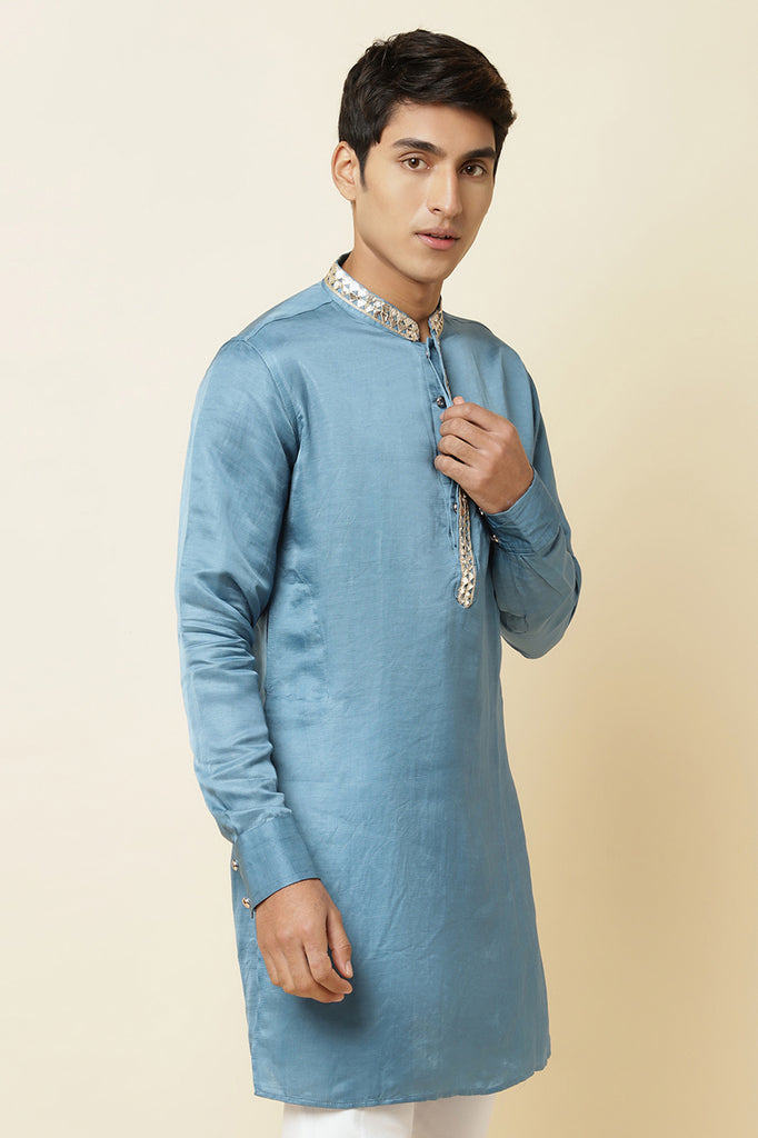 BLUE EMBROIDERED KURTA