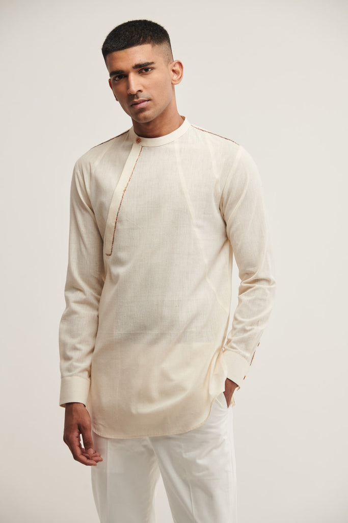 DIAGONAL PLACKET SHORT KURTA IN VANILLA