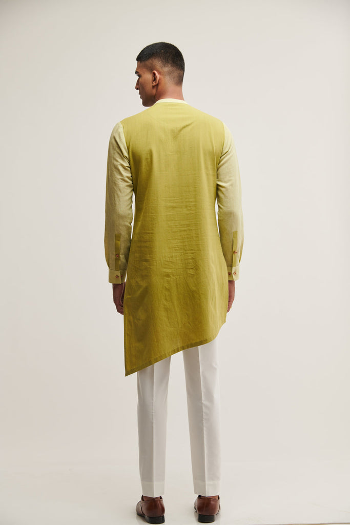 DIAGONAL PLACKET KURTA IN PALE MINT